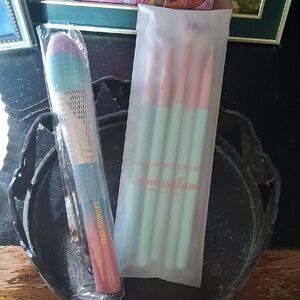 Pink and Blue Ombre Rainbow Makeup Brush Set Of 6